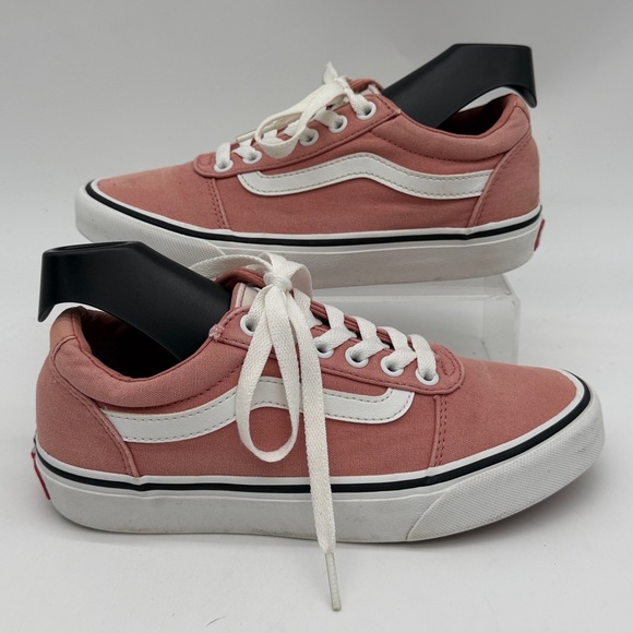 Vans Shoes - VANS Ward Canvas Shoes Women’s Size 6 Tropical Peach Sneakers Skate Low Tops